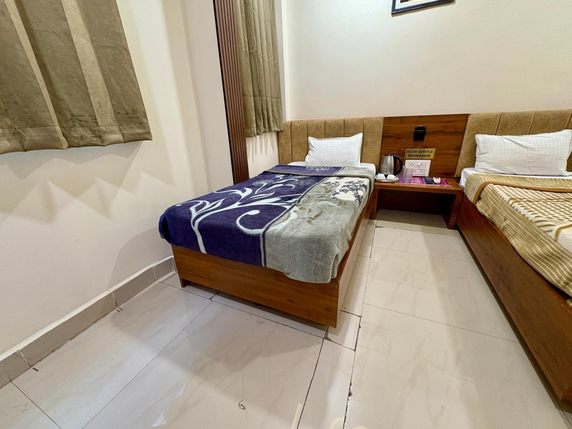 Hotel Anantshree Ujjain Exterior foto